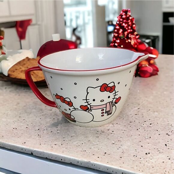 Hello Kitty Christmas Snow Kitty Mixing Bowl - Picture 3 of 7